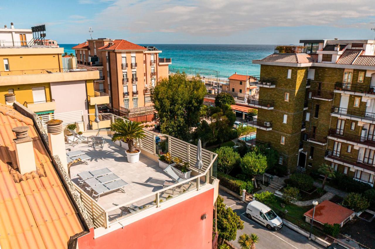 Ligure Residence Pietra Ligure Exteriér fotografie