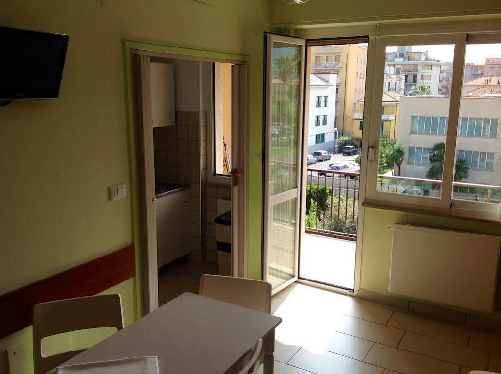Ligure Residence Pietra Ligure Exteriér fotografie
